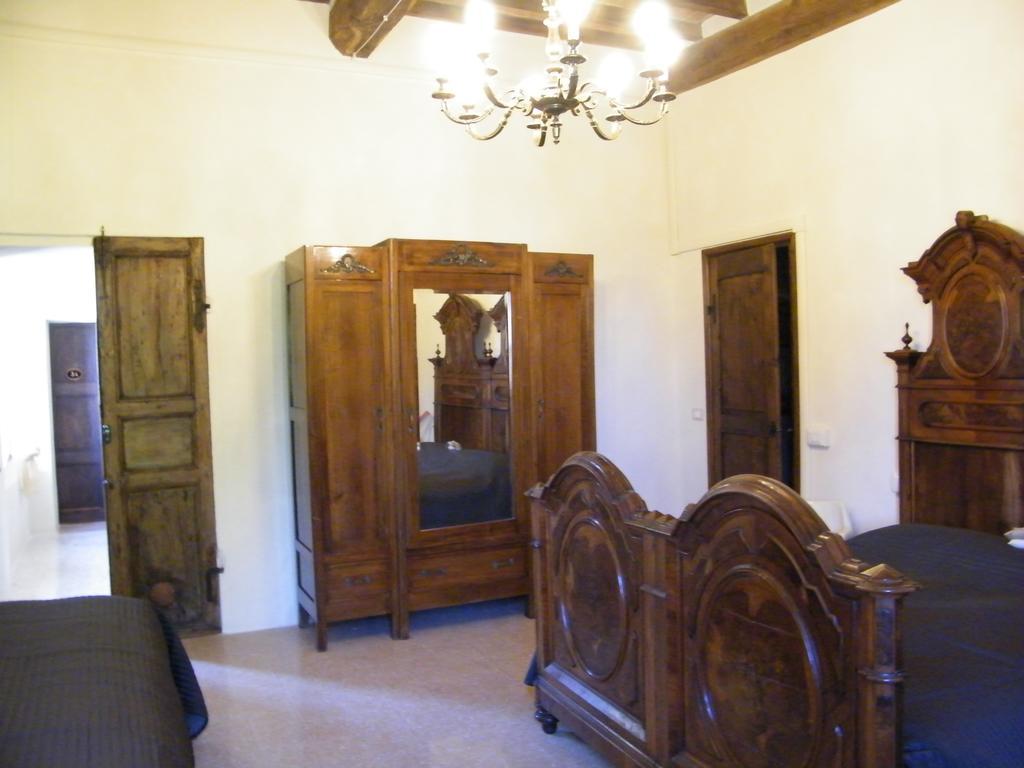Room And Breakfast Torre Felino Exterior foto