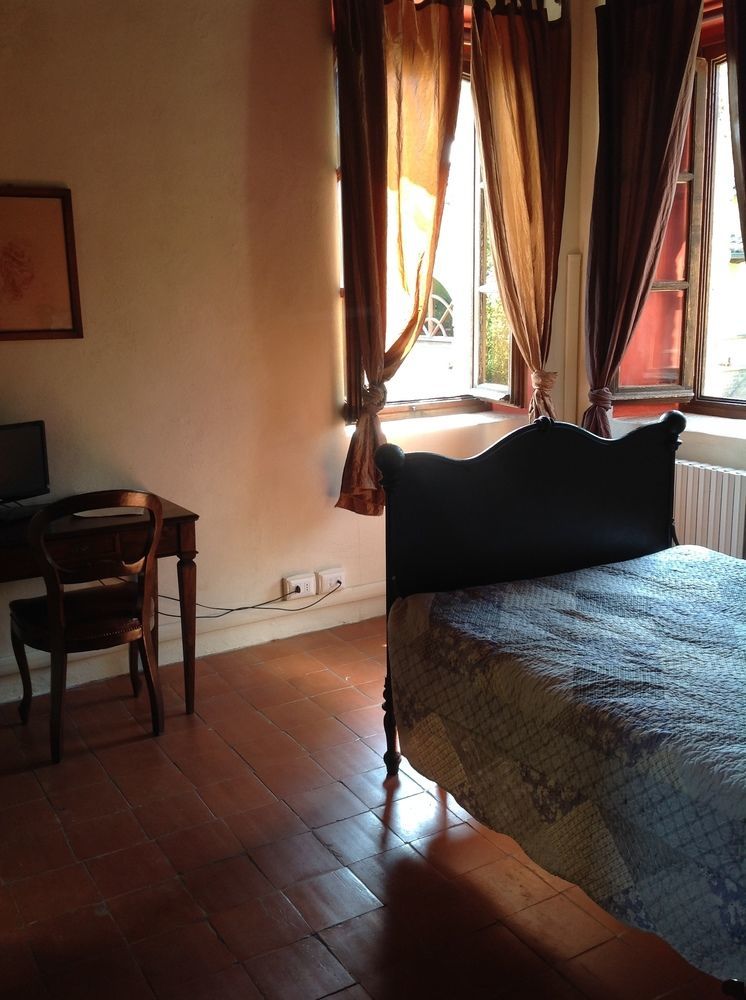 Room And Breakfast Torre Felino Exterior foto